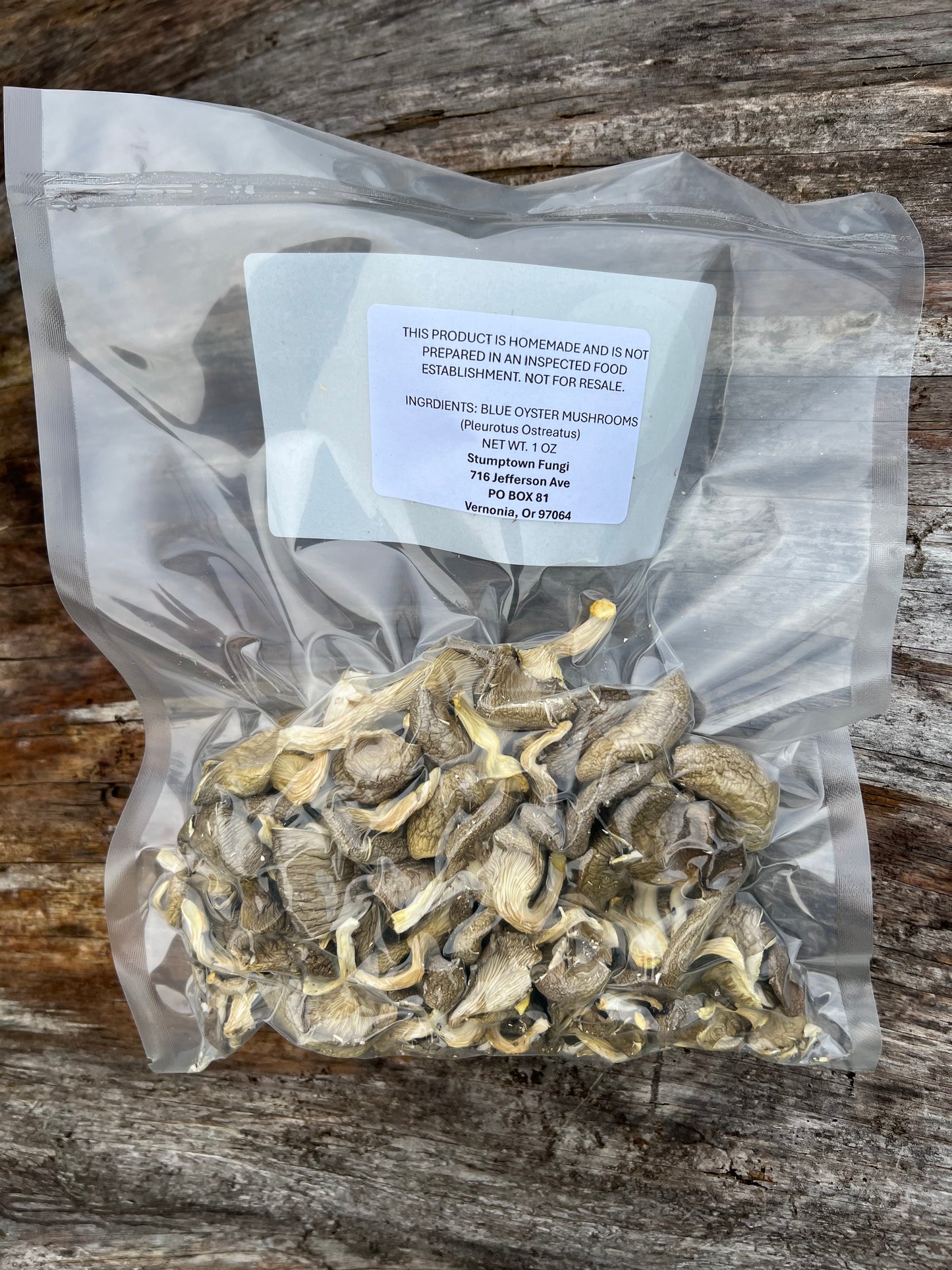 Dried Blue Oyster Mushrooms